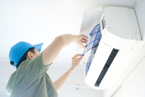 Aircon Servicing in Corporate Offices